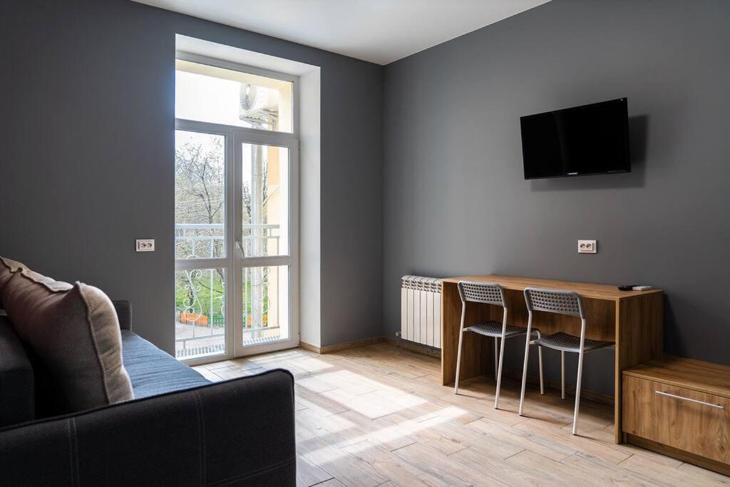 Apartment In The Heart Of Chernigov Kültér fotó